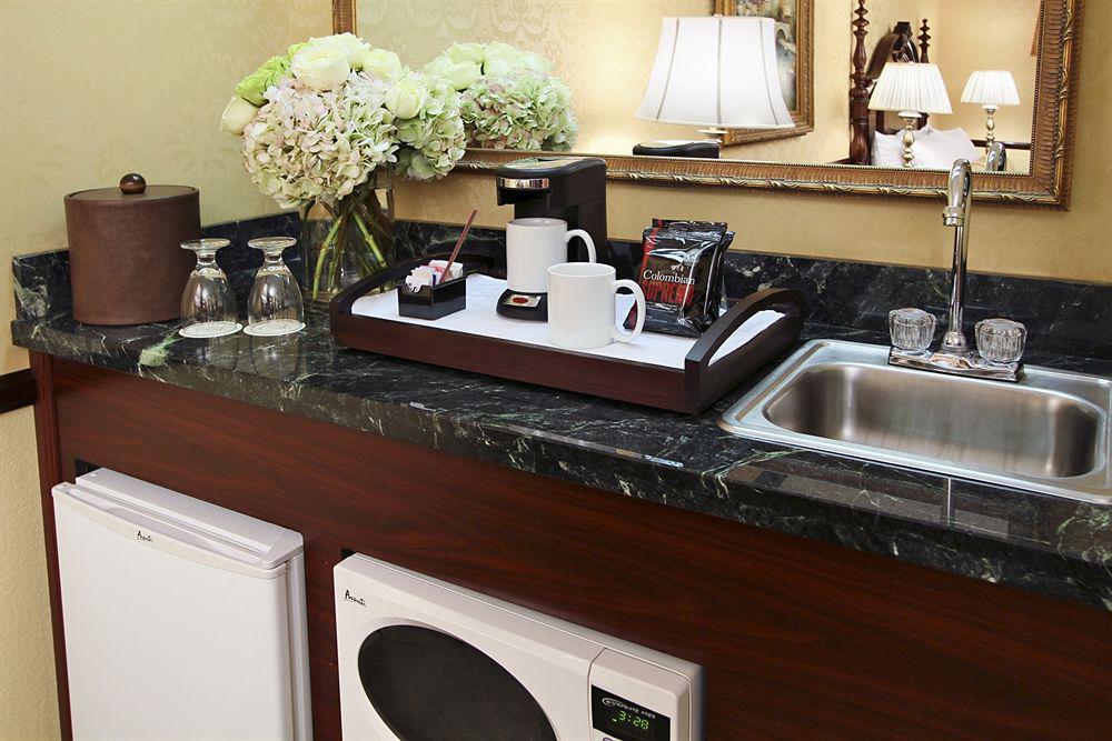 Ayres Suites Yorba Linda/Anaheim Hills Exterior photo
