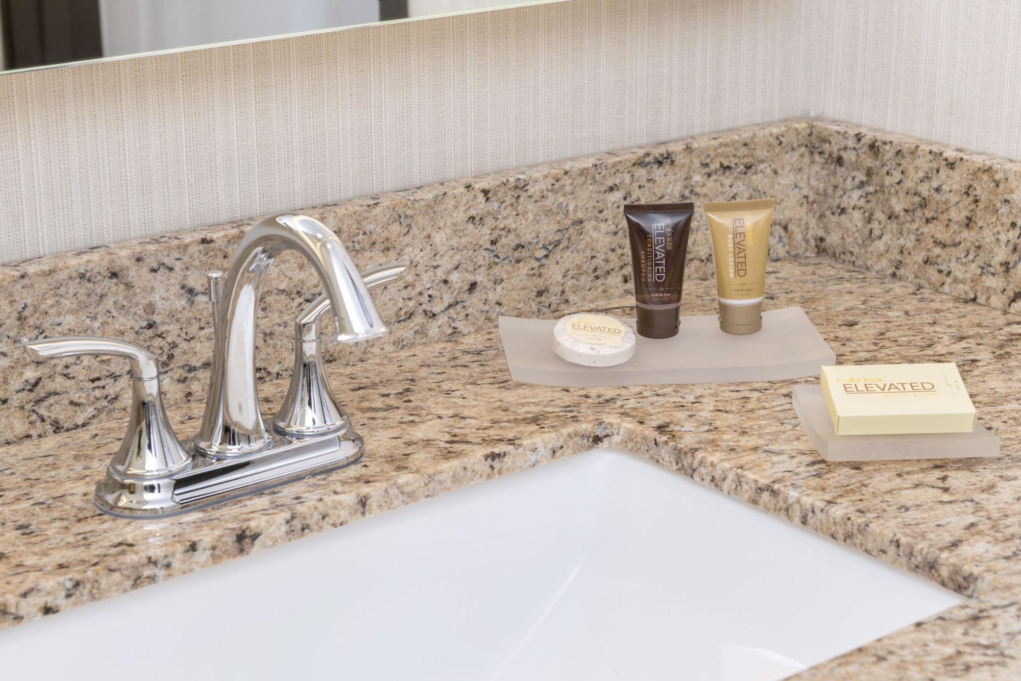 Ayres Suites Yorba Linda/Anaheim Hills Exterior photo