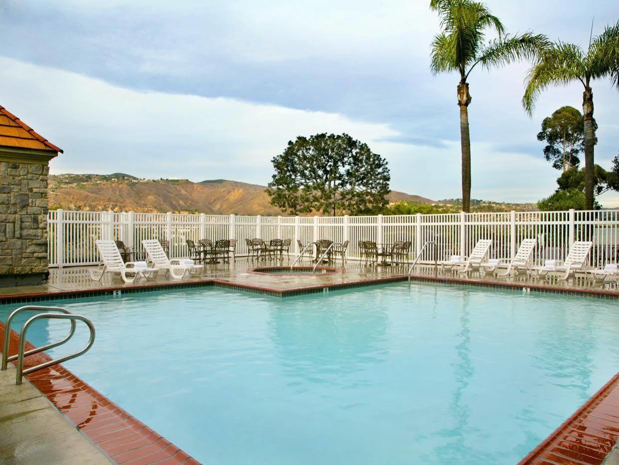 Ayres Suites Yorba Linda/Anaheim Hills Exterior photo